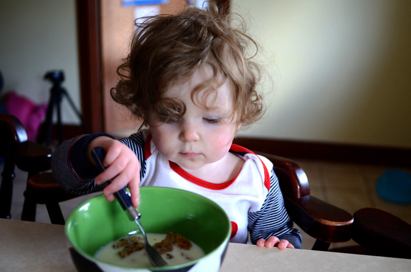 manhadedomingo garotinho comendo